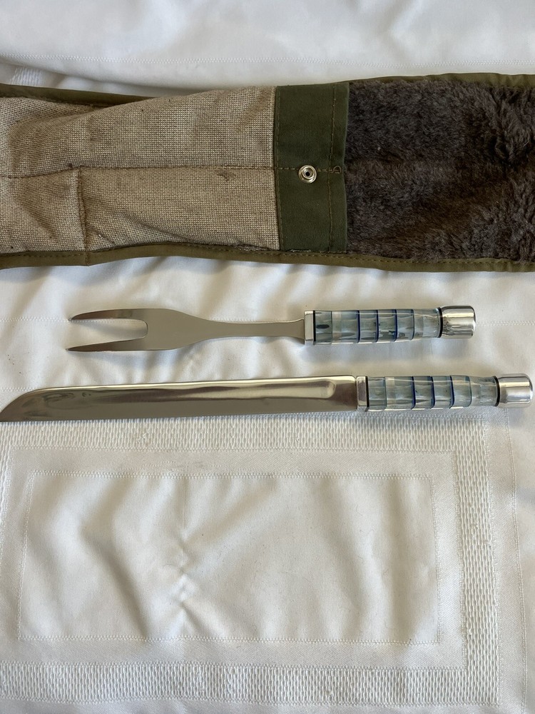 trench knife And Fork