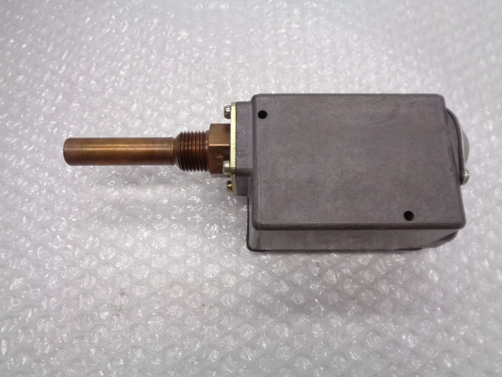 BARKSDALE ML1HH452 SWITCH NSNP