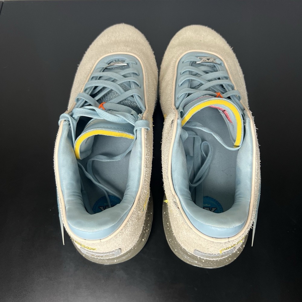 Size 11 - Nike UNKNWN x LeBron 20 Message in a Bottle