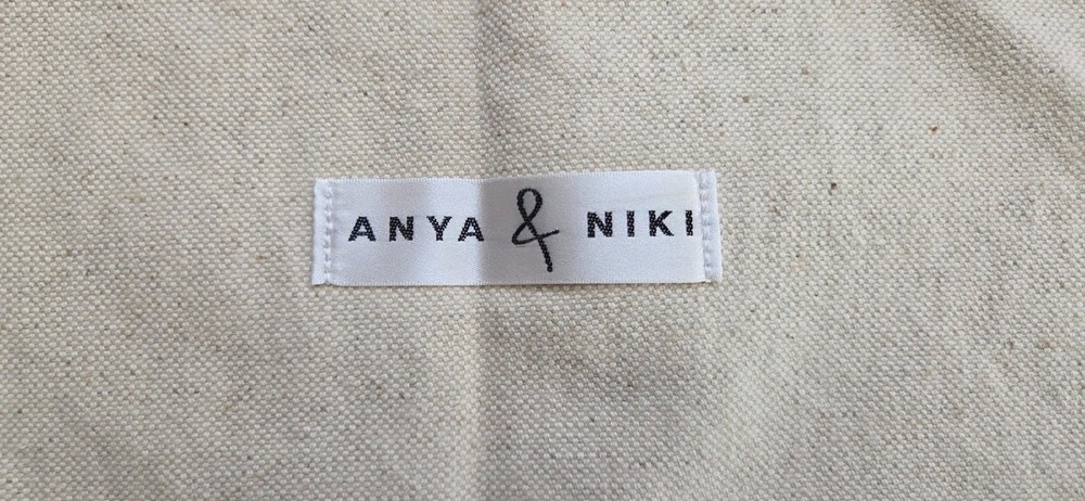 NWT Anya & Niki Drawstring Bag