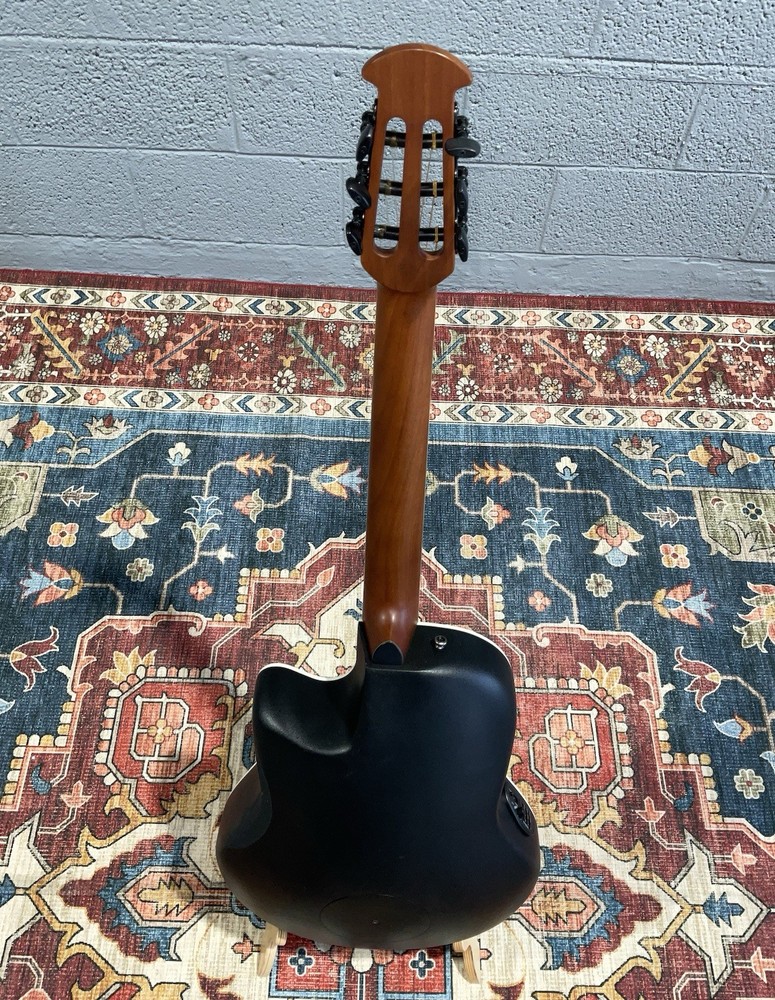 Ovation Celebrity Elite CE44C-4A Mid-depth Classical - Natural
