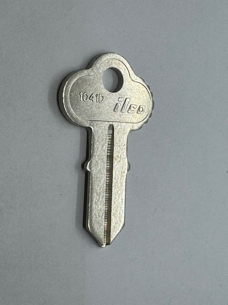 Chicago Key Blank 1041D by Ilco