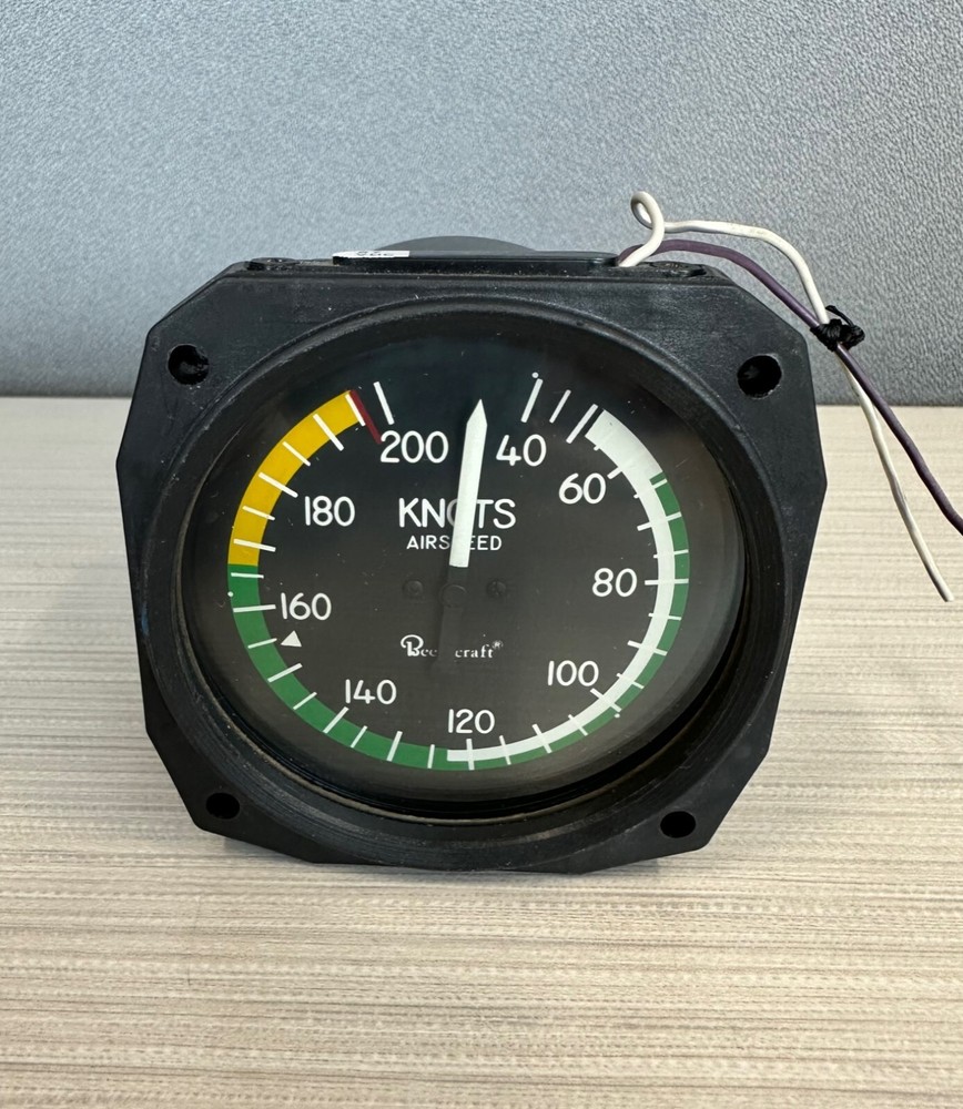 United Airspeed indicator