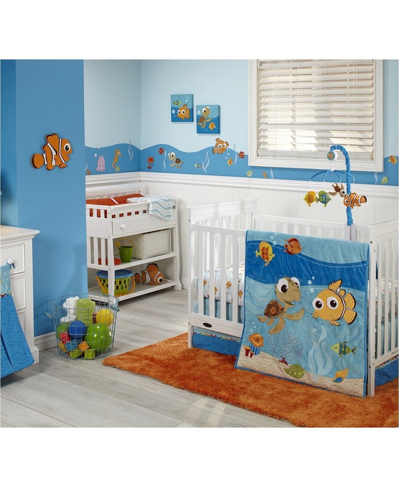 Disney Nemo 11 Piece Crib Bedding Set