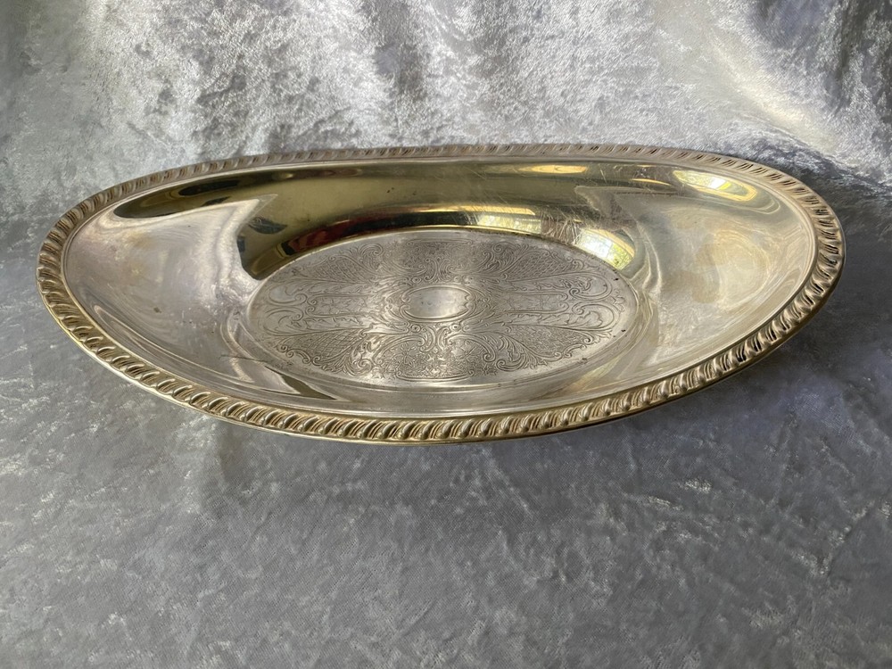 Crosby Silver Plated Oval Bread Tray Etched Pattern 12 1/2"
