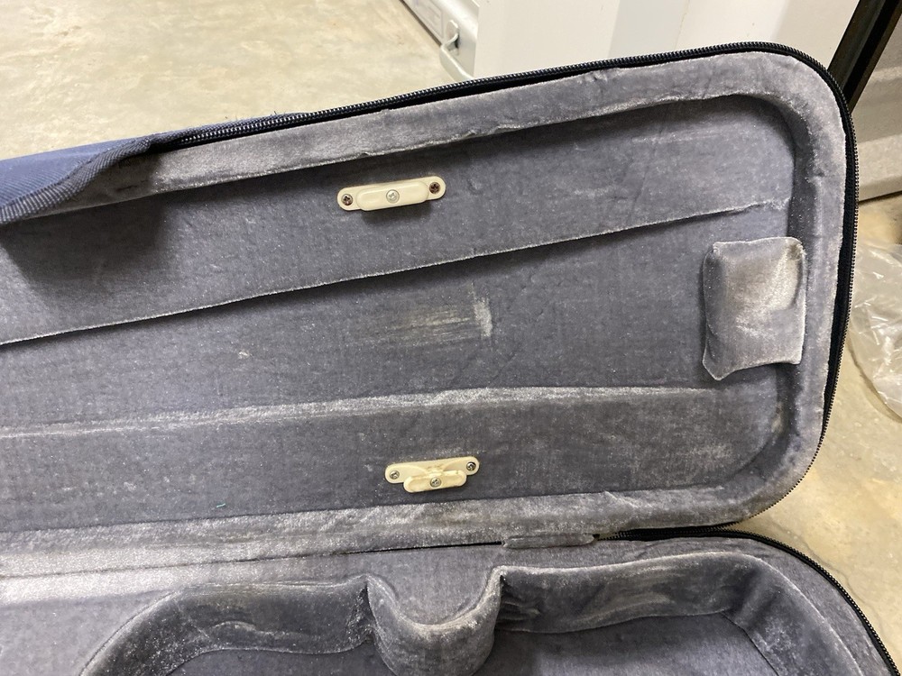 Durable Cloth Fluff Triangle Shape Case Gray/Beige Lining for Violin Blue