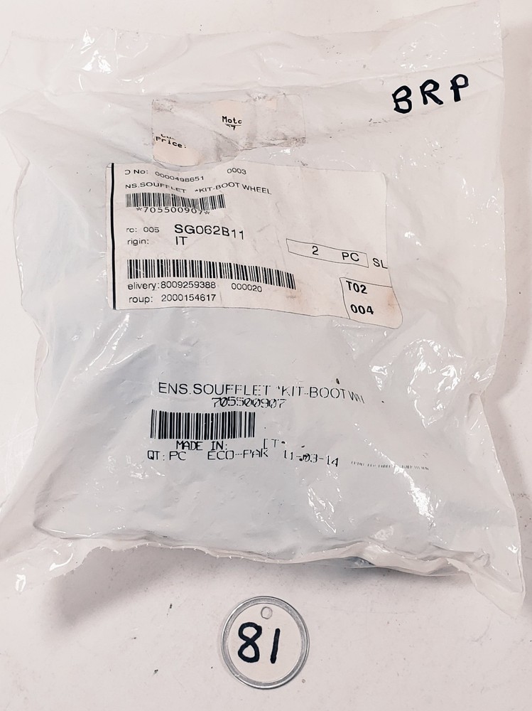 New OEM 2009-2012 Can Am Outer Rear CV Boot Kit #705500907