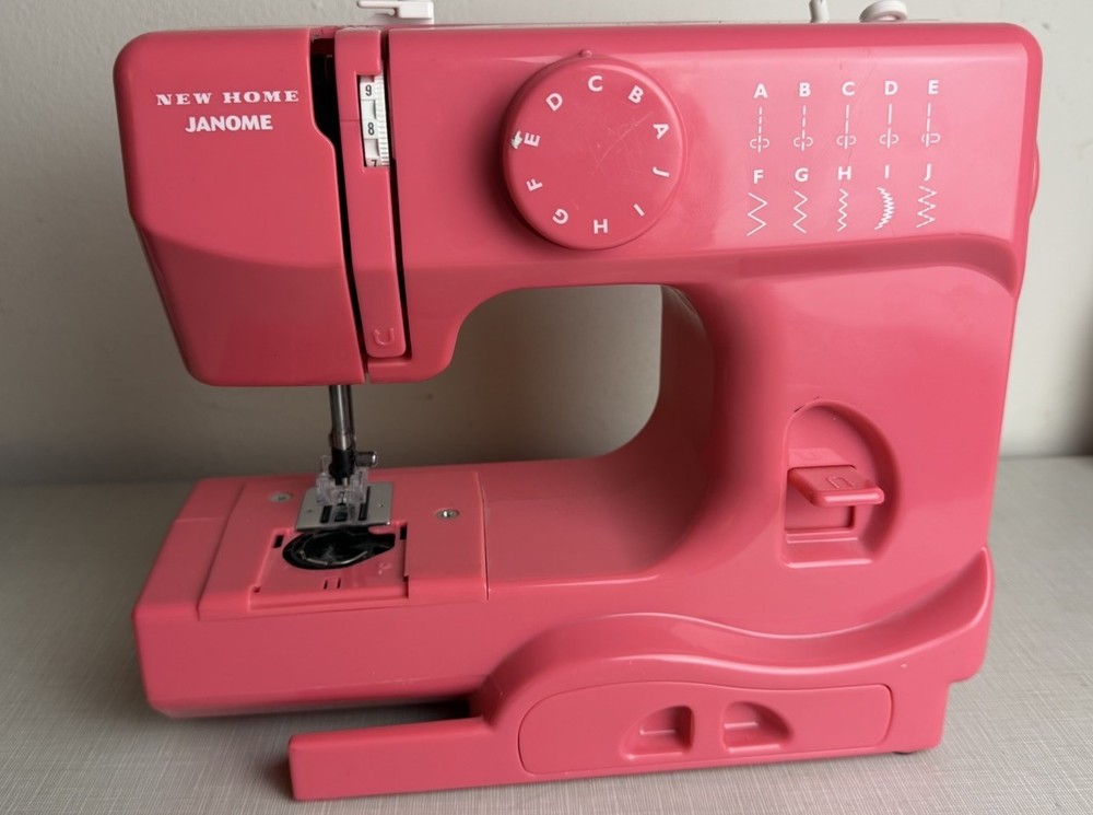 Home Janome Sewing Machine Model 525B Citrus Circus