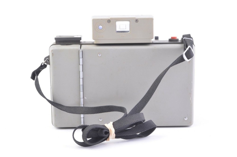 Polaroid 420 Automatic Land Camera w/ Strap in Box