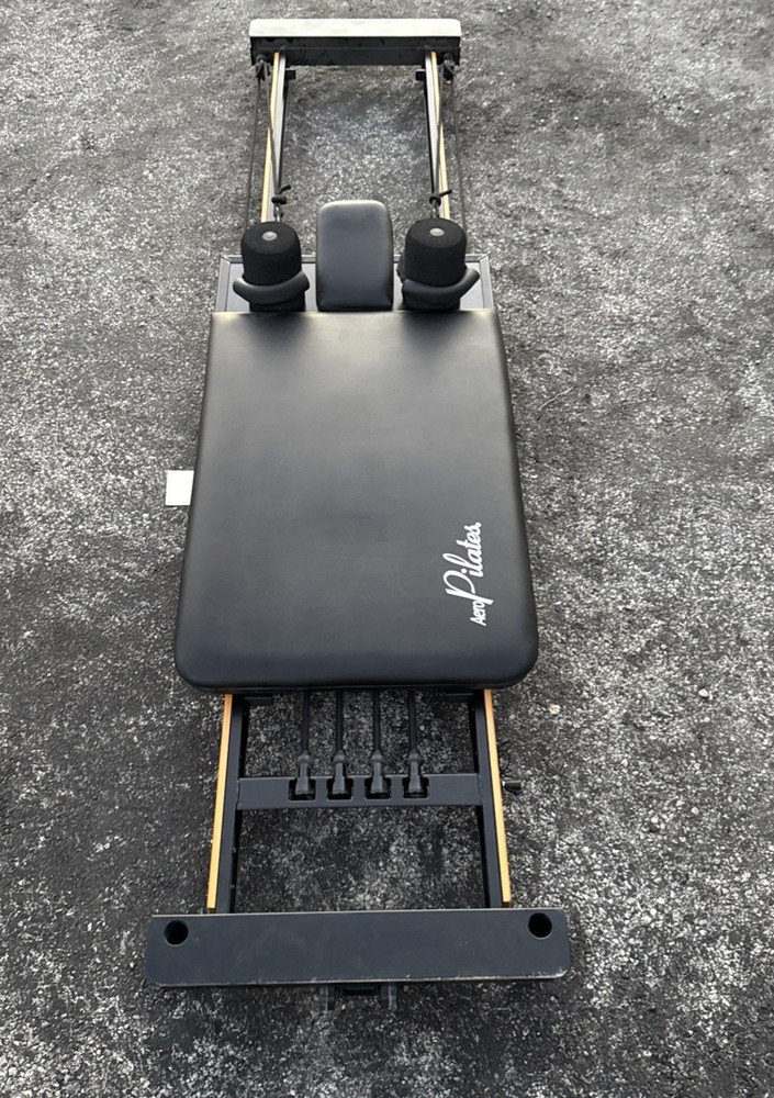 AeroPilates Performer Foldable Wheels Ab Exercise Workout Machine