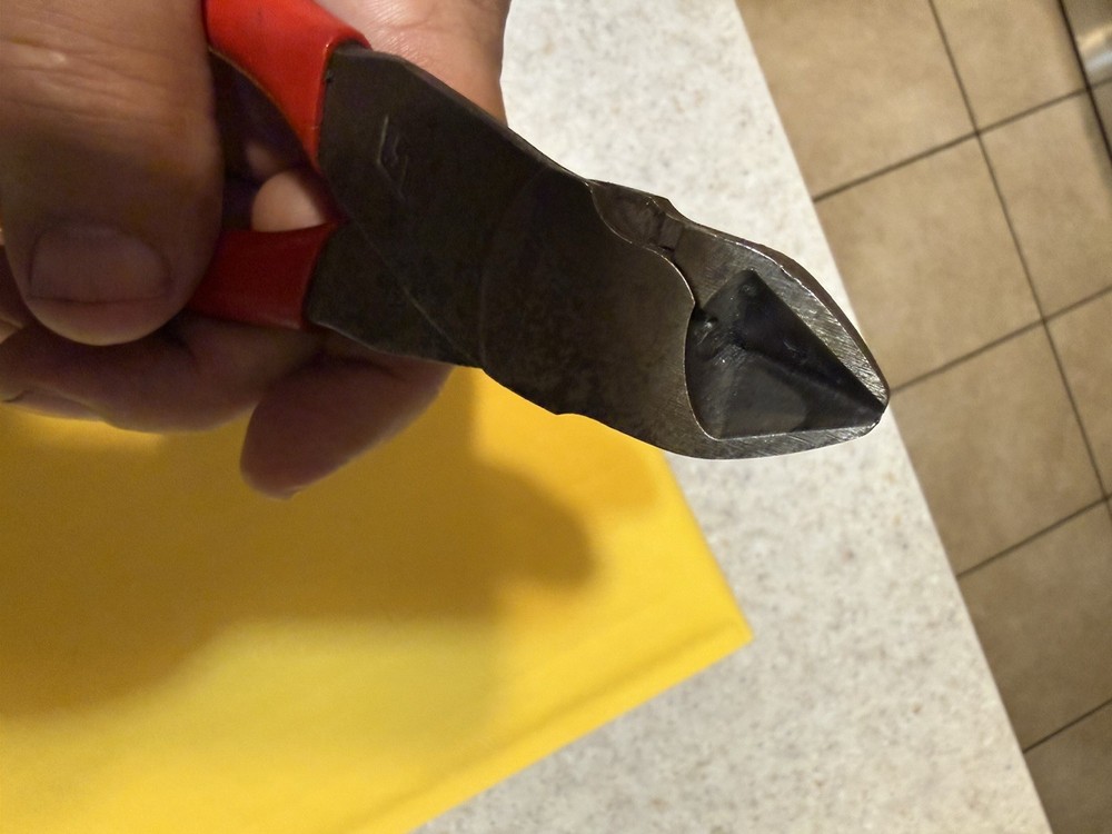 Snap On 87ACF Wire Cutters red/soft grips