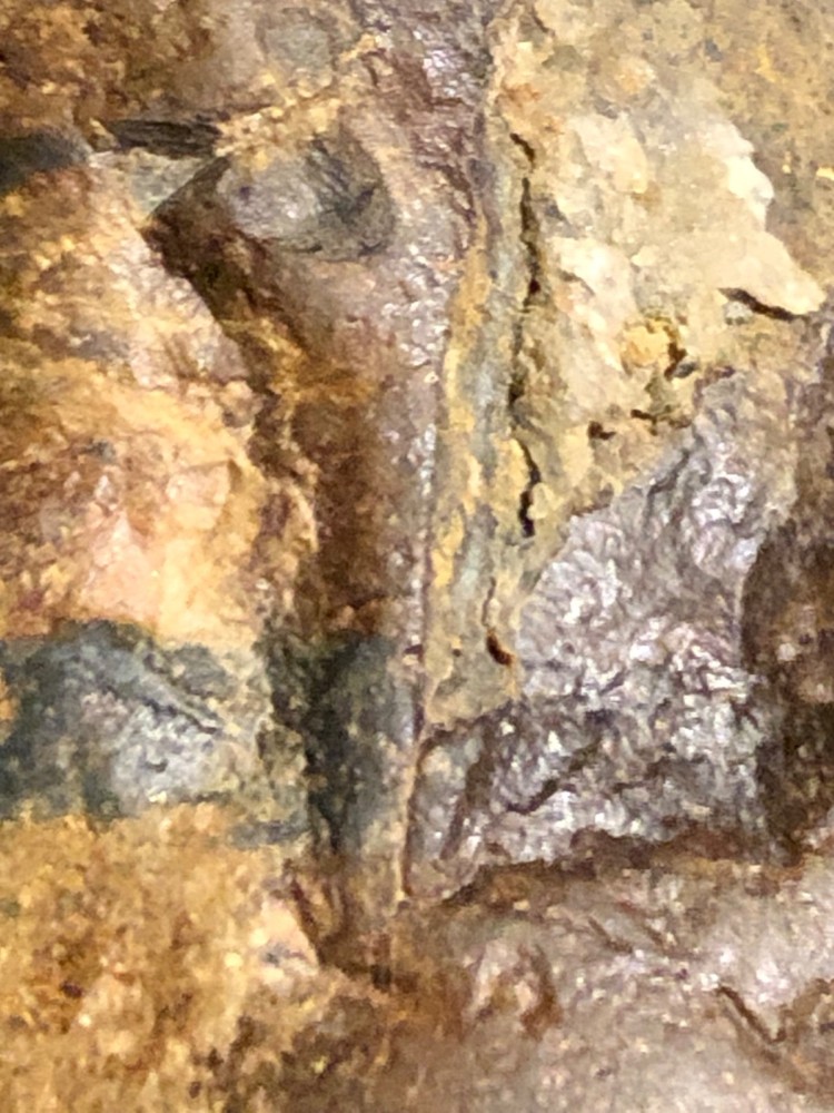 Rocks Gold Artifacts Native American Rock Art
