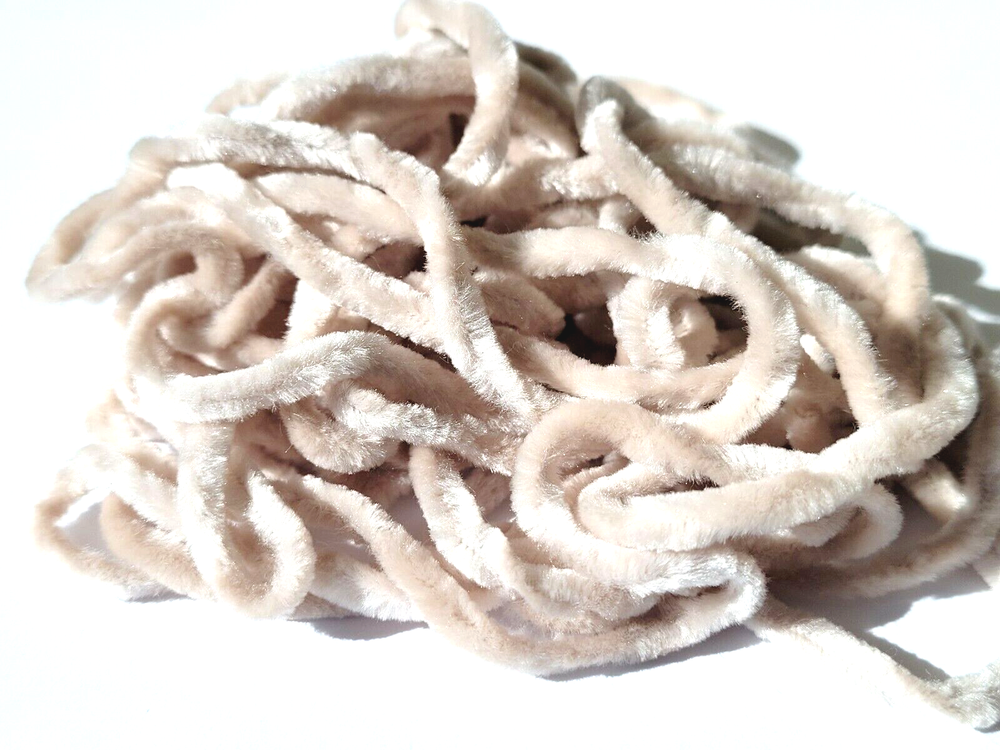 CHENILLE - Medium - 8 COLORS - 5 Yard Pack - FLY TYING MATERIALS - Jigs - NEW!