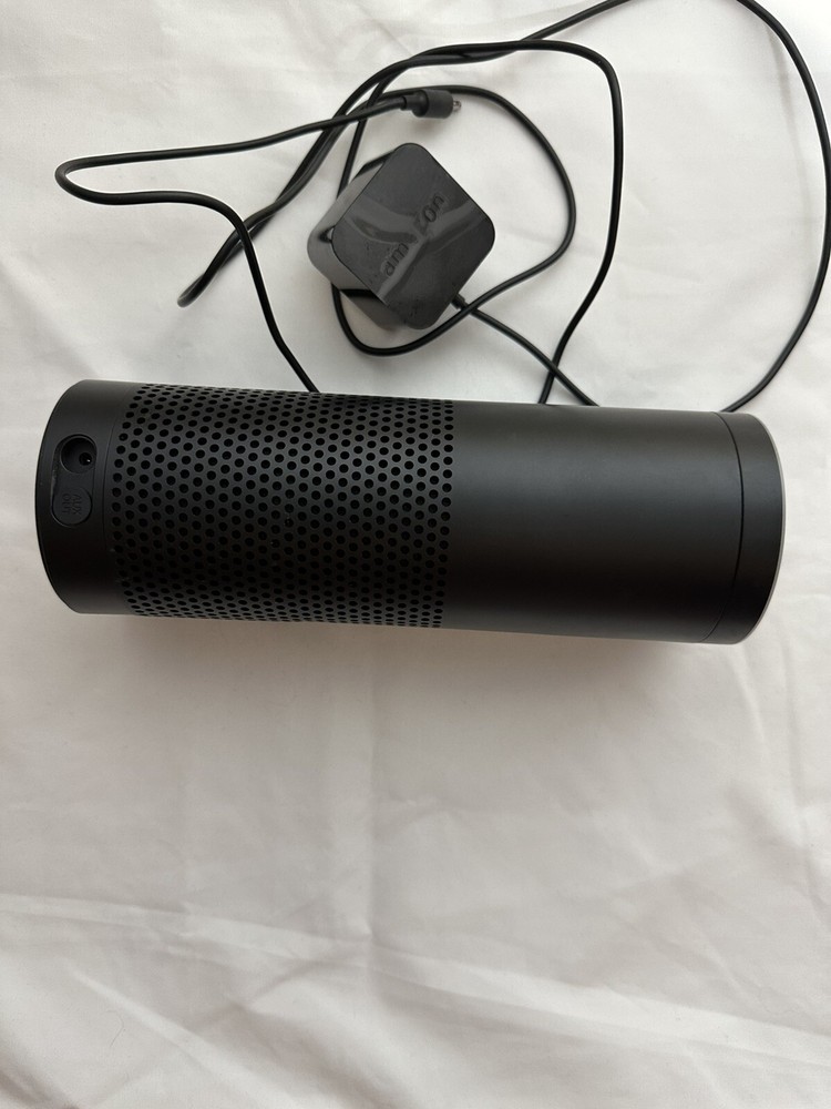 Amazon Zigbee Bluetooth Speaker Black ZE39KL