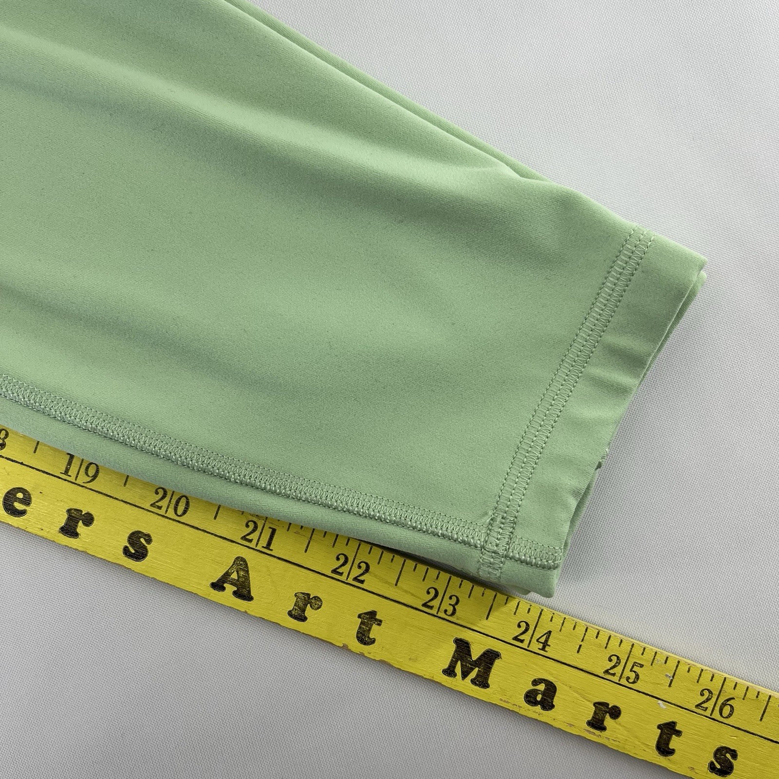 Lululemon Align High Rise Pant w Pockets 24” Womens 2 Creamy Mint EUC