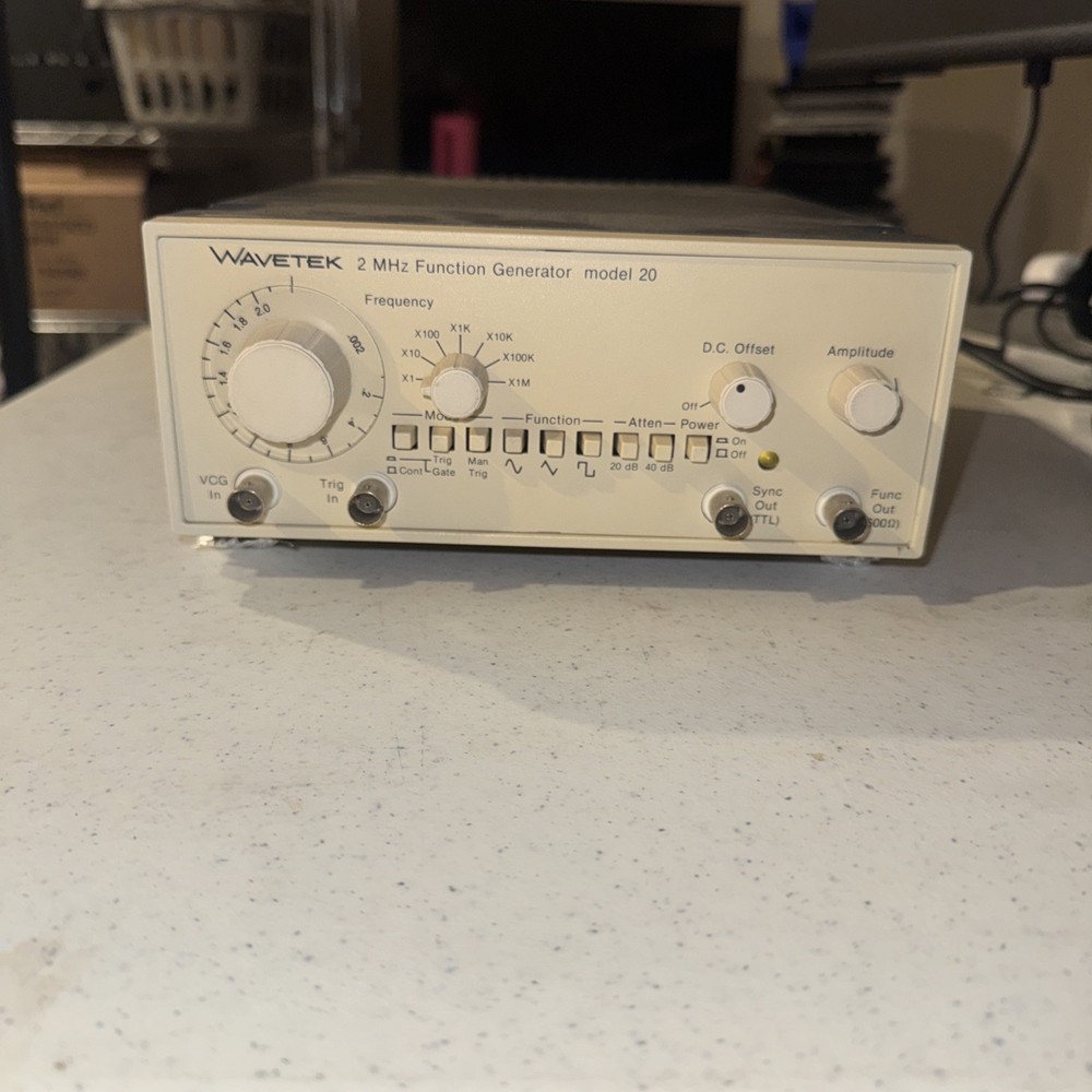 WAVETEK 2 MHZ FUNCTION GENERATOR MODEL 20