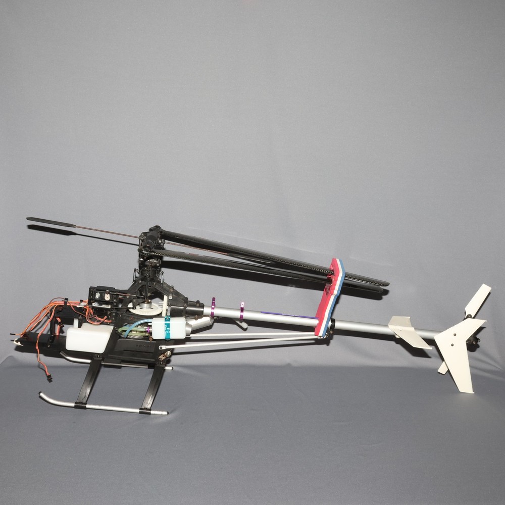 Kyosho Concept 30 RC Helicopter