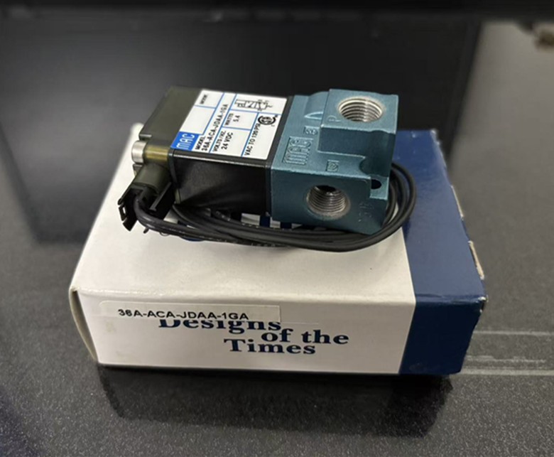 1pcs MAC 36A-ACA-JDAA-1GA solenoid valve