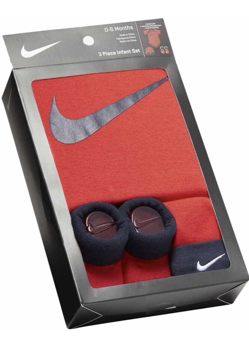 Nike Baby Bodysuit, Hat and Booties 3-PC Box Set 0-6 Months
