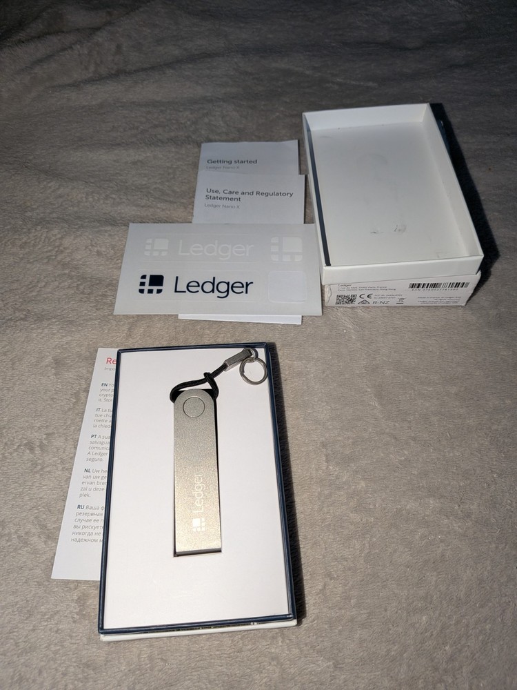 Ledger Nano X Bluetooth Enabled Crypto Hardware Wallet