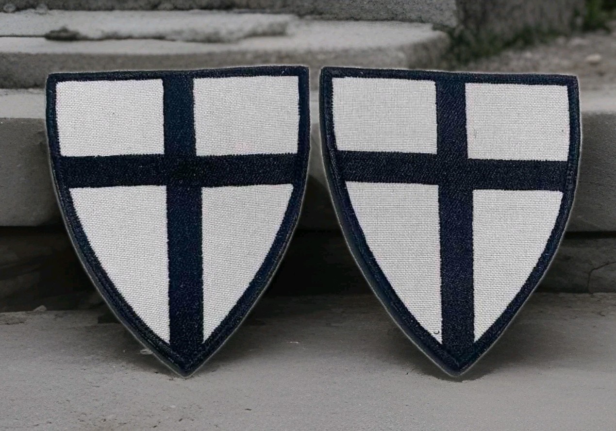 Chevron with the symbol of the Teutonic Order. Existence 1190–1810, 1834–present