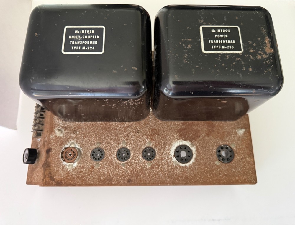 MCINTOSH MC40 EMPTY CHASSIS - AS IS