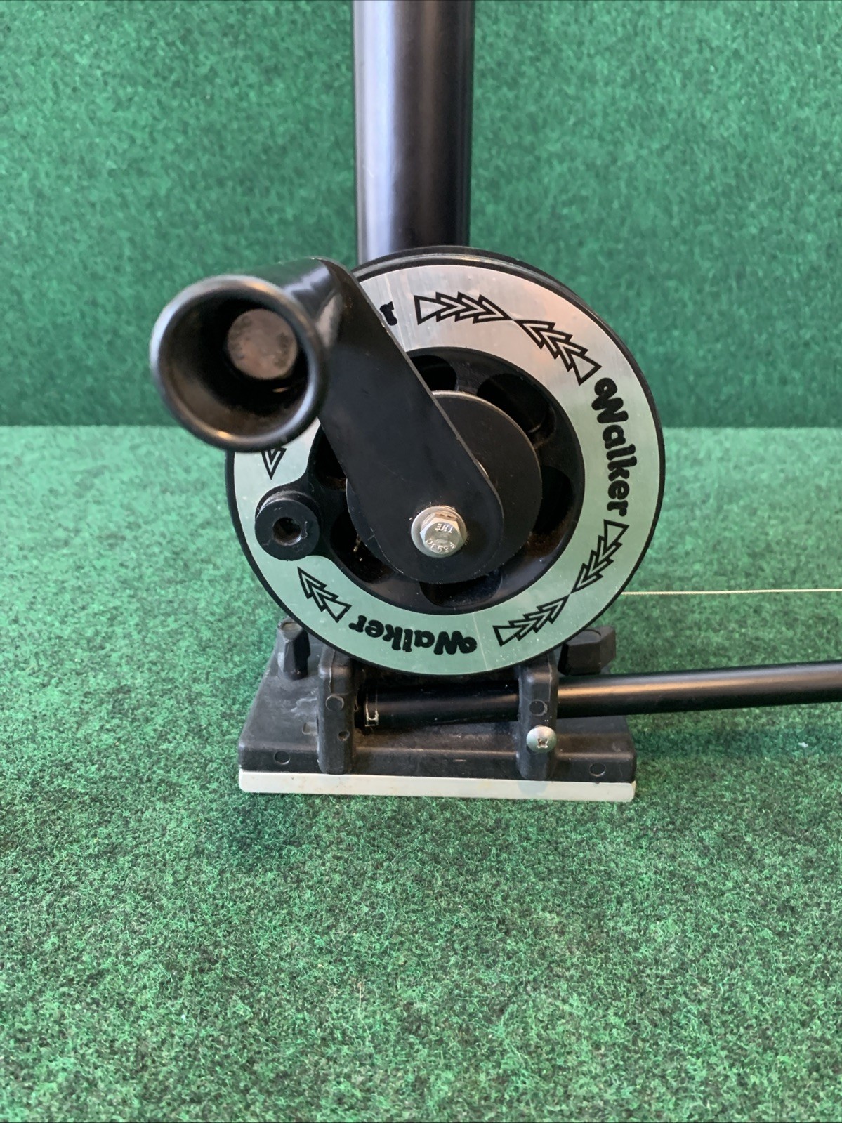 Walker DownRigger Manual Crank 20” Boom Mounting Base & Depth Counter Nice