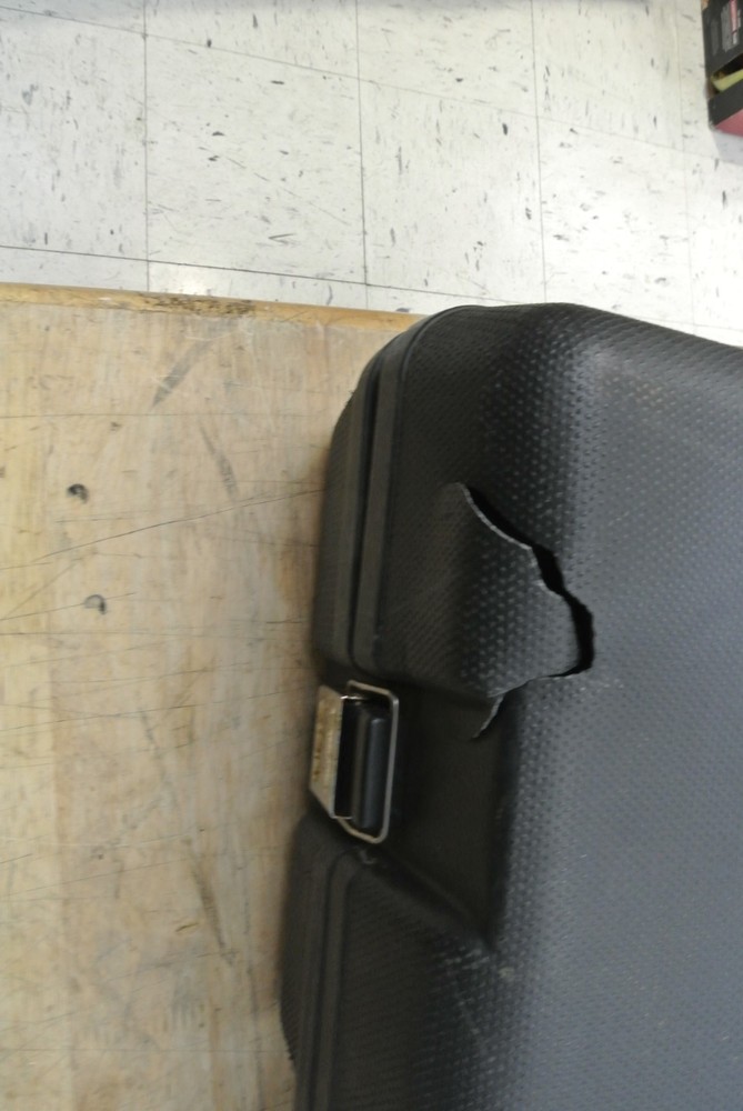 Johnson Laser Level (40-6515) with Case & Attachments