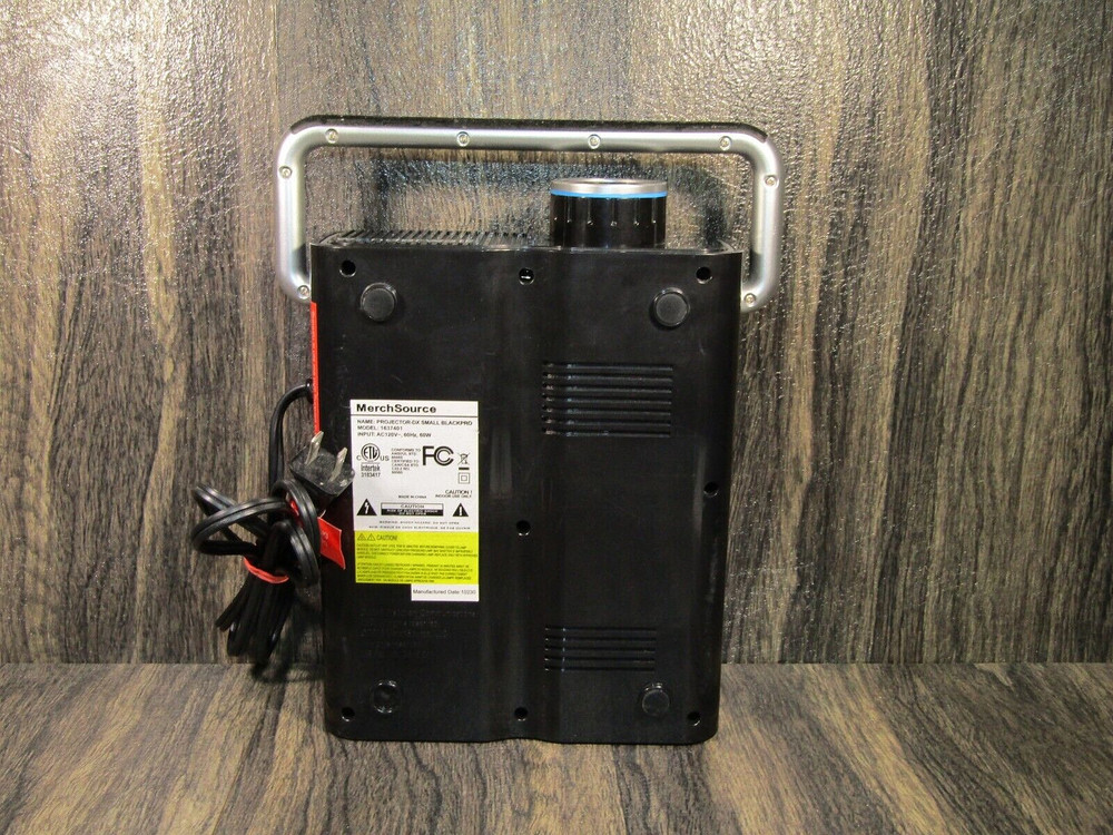 Discovery Merch Source Wonderwall Projector-DX Small Blackpro Model # 1637401