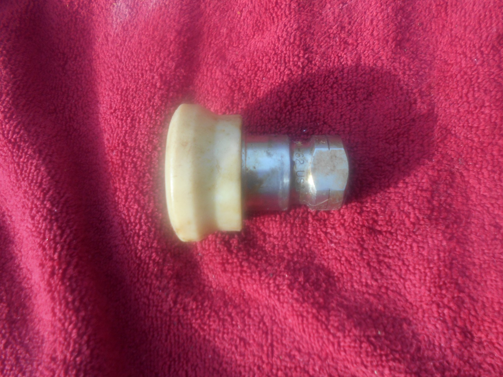 GILES COMMERCIAL FRYER FEMALE QUICK RELEASE COUPLAIN