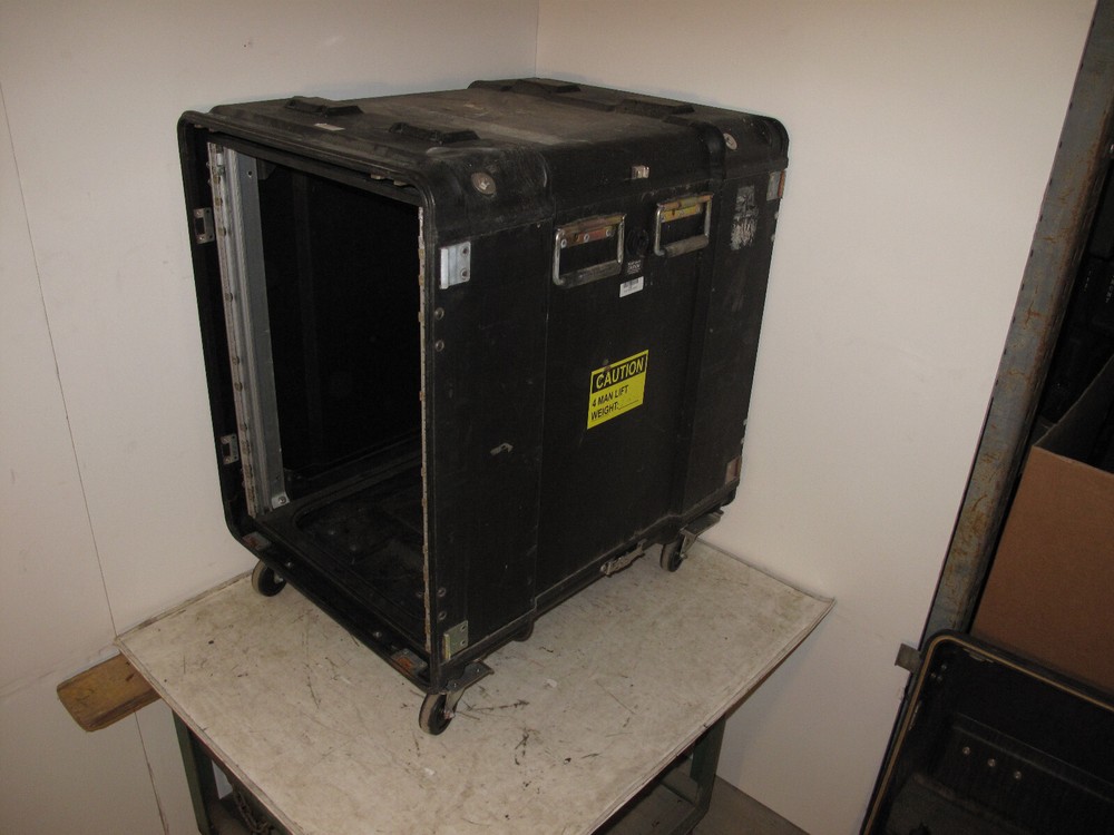 Rackmount 14U 19x24 Wheeled ECS Composite Shockmount Electronics Equip Case TSC