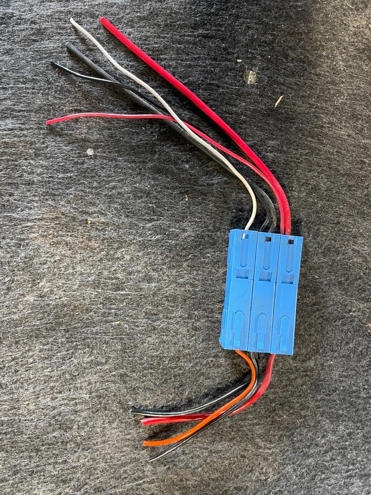 ELECTRIC   WIRE PLUG HEAVY DUTY