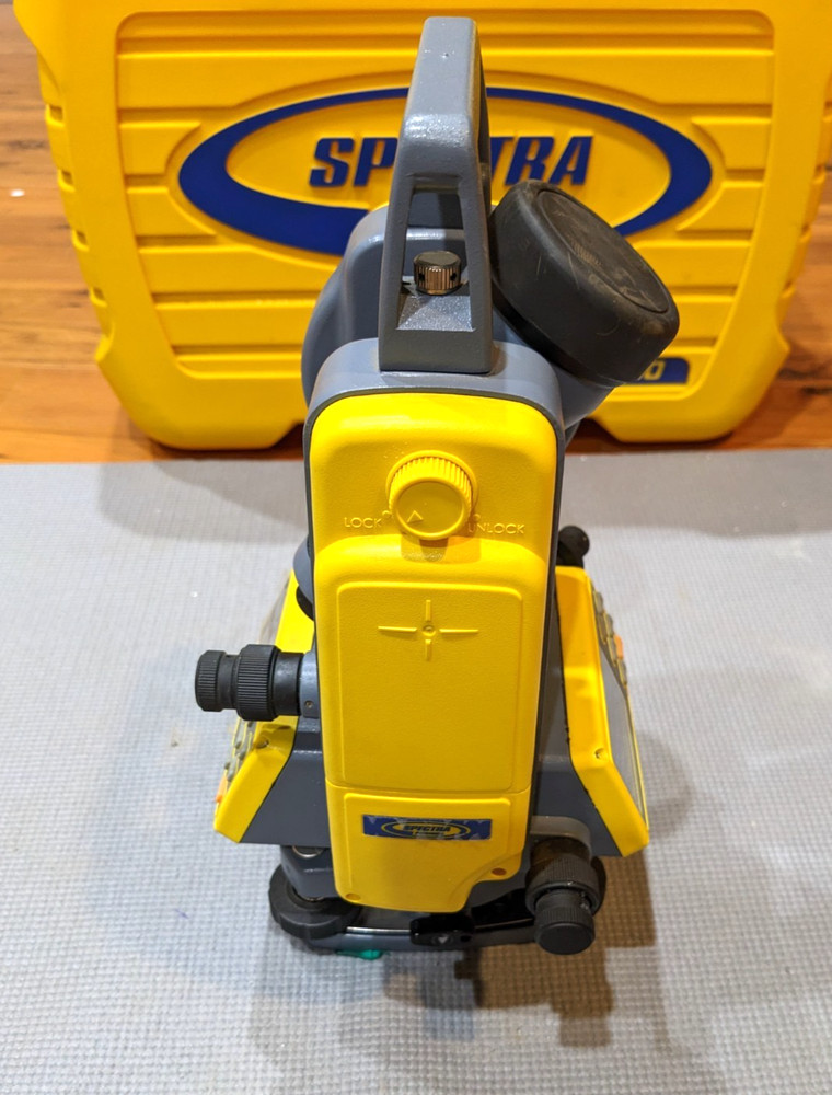 Spectra Precision DET-2