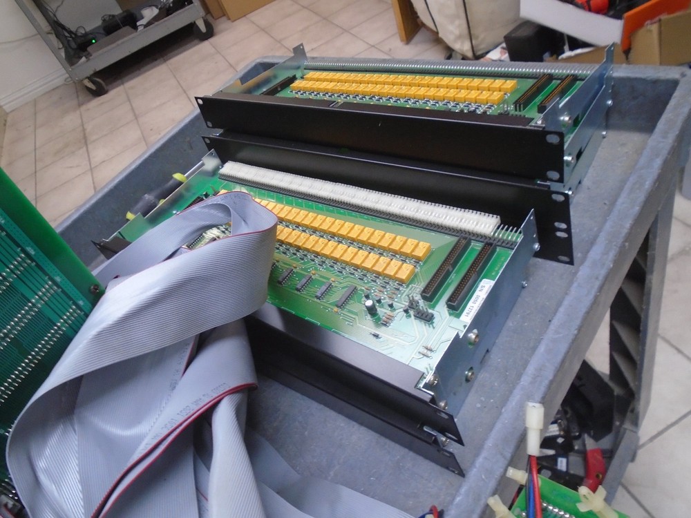 Bogen Multicom-2000 Controller with 9 boards and 7 modules