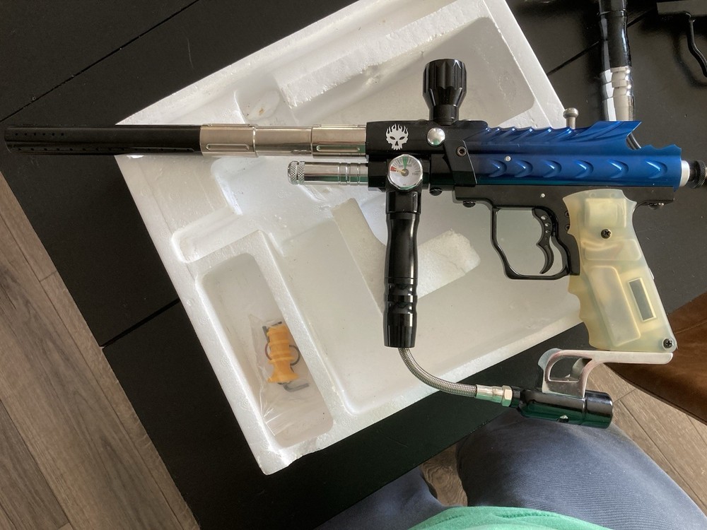 Stunner LCD Paintball Gun