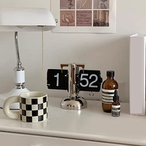 Retro Flip Clock, Cool Split Flap Display Desk Clock, Vintage Auto Flip Table