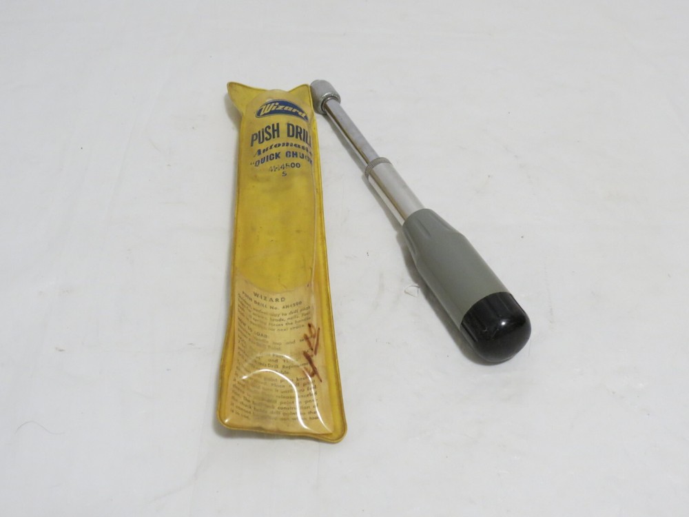 Wizard 4H4500 Push Drill Automatic Quick Chuck w/4 Bits and Original Case Used