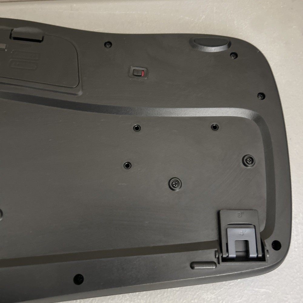 Logitech K350 Ergonomic Keyboard And Wireless Mouse USB Receiver