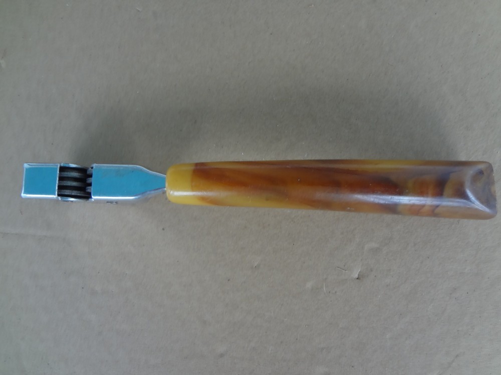 Vintage Bakelite Knife Pull Thru Sharpener Butterscotch Swirl Handle MCM 7-1/4"