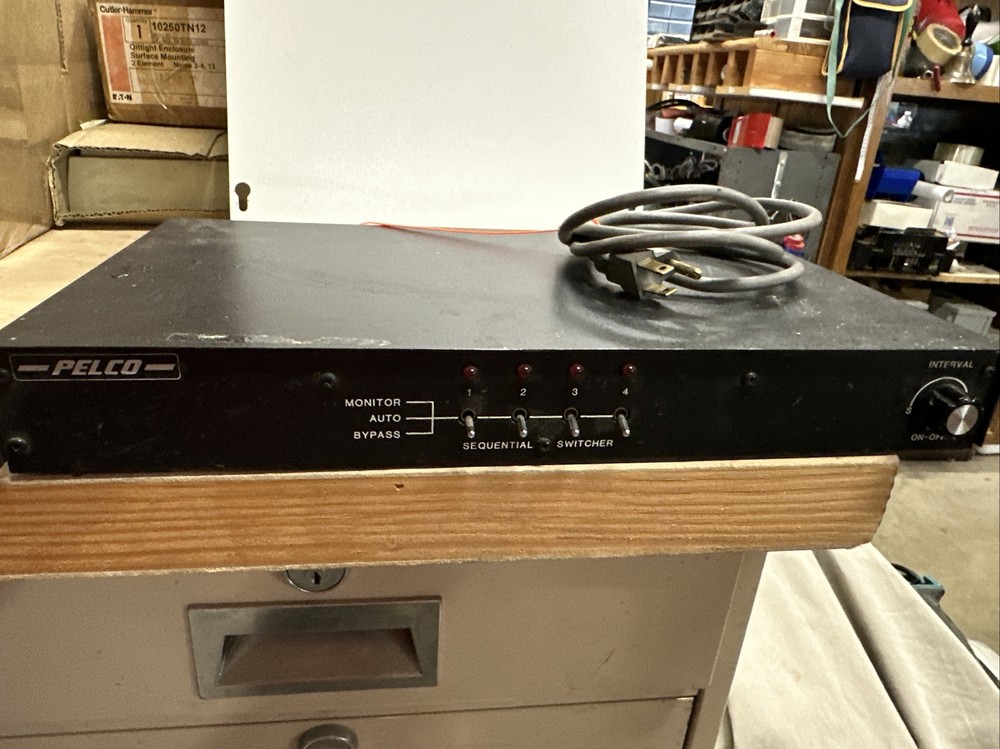 Pelco VS504BDT 6233-4H 110V