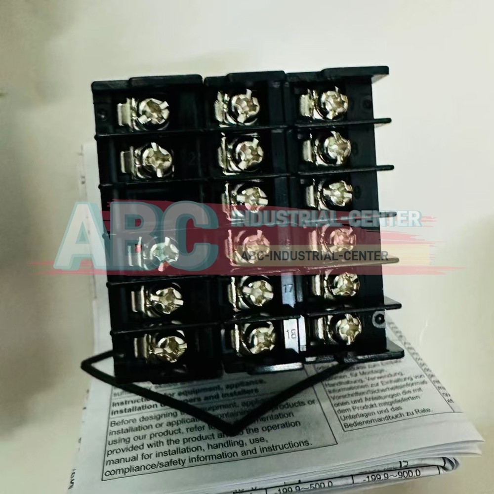 1PCS New Omron E5CC-CX2ASM-804 Temperature Controller#