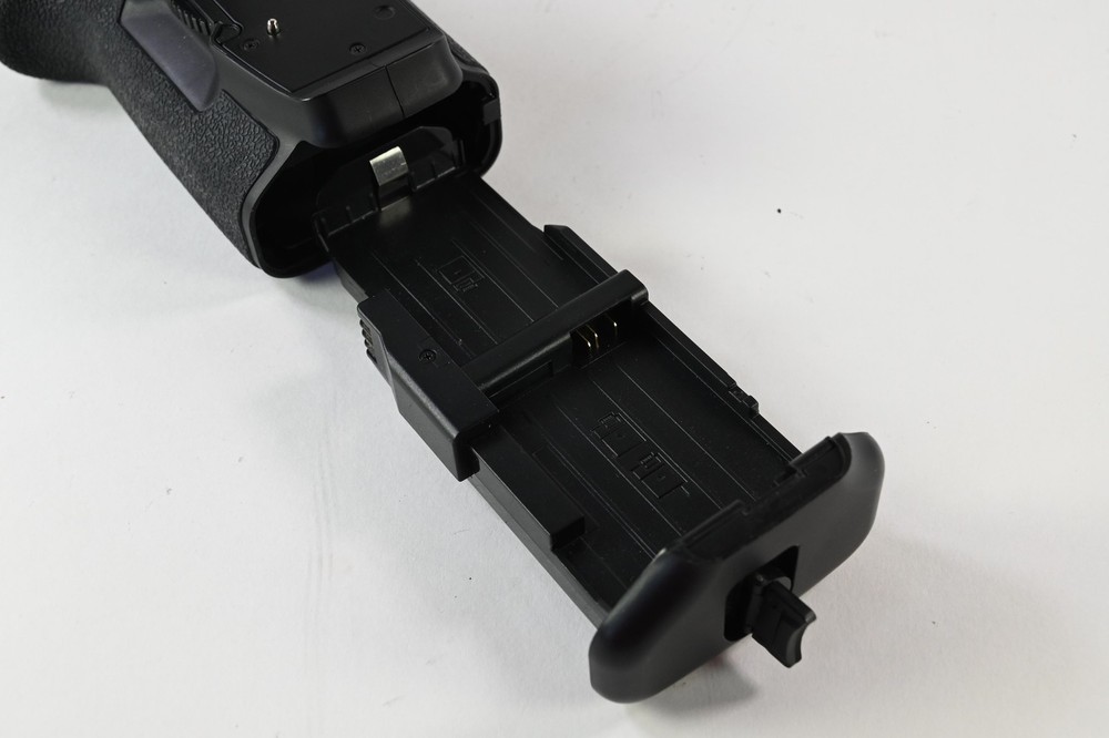 Misc Battery Grip for Canon 550D #G237