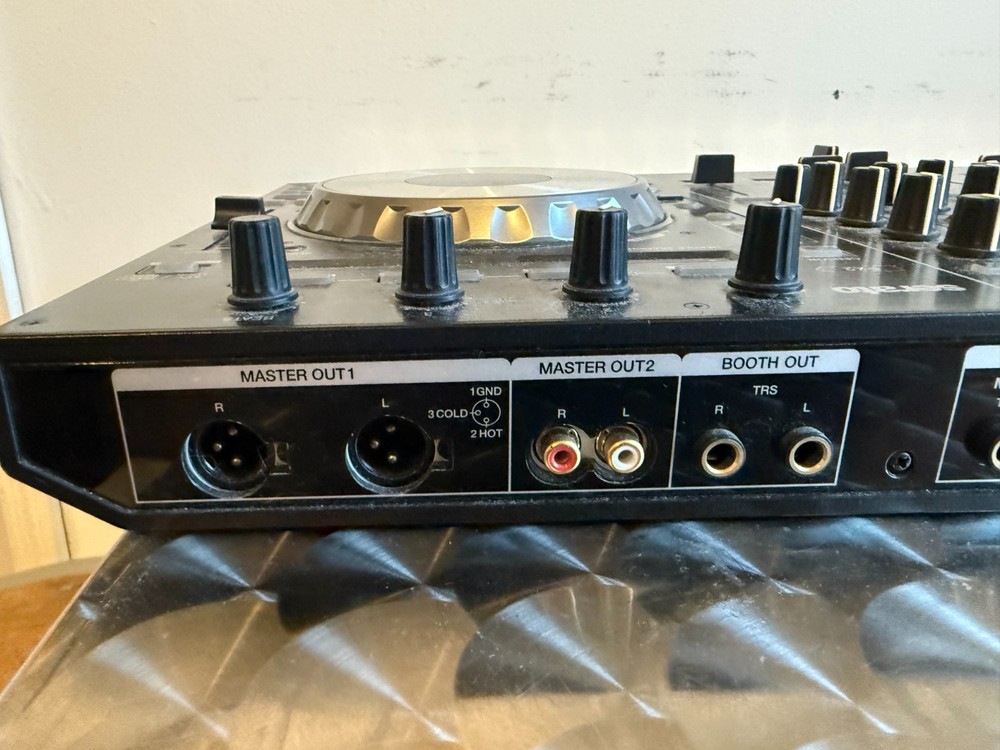 Pioneer DDJ-SX Digital DJ Controller black