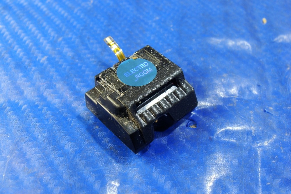 Microsoft Surface Pro 2 1601 10.6" Genuine Tablet Right Speaker