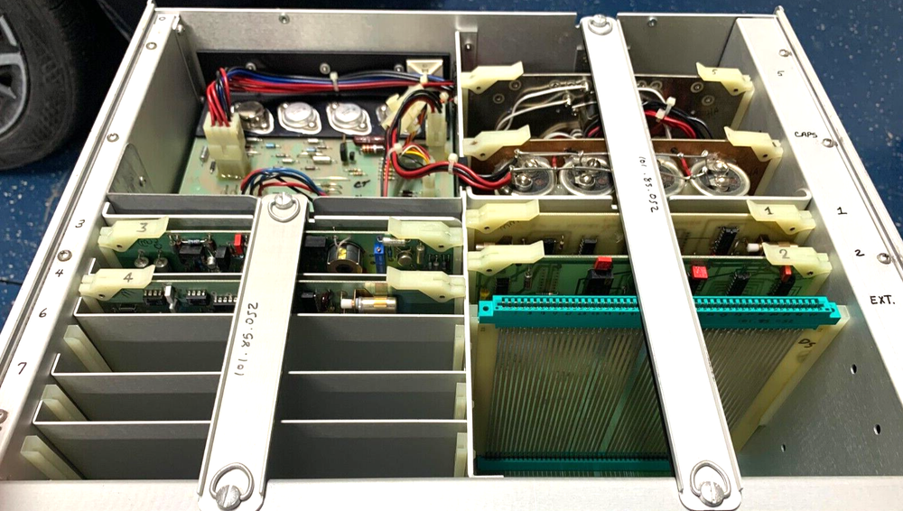 Biosonics model 101 sonar DEEP WATER echo sounder receiver, locking hard case