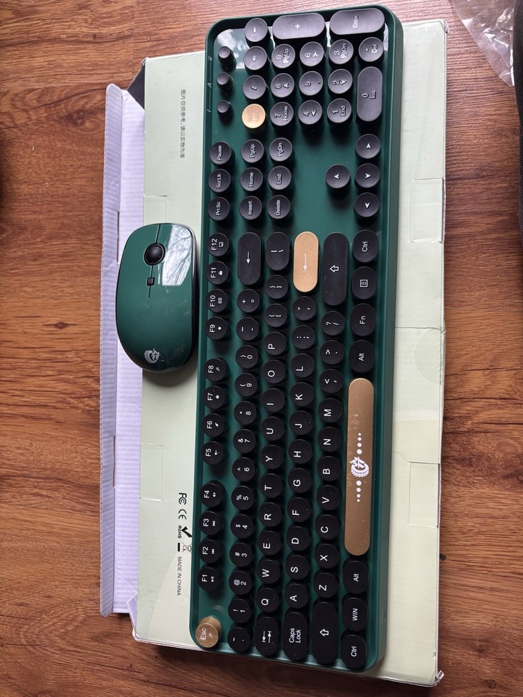Wireless Gaming Keyboard And Mouse Set Green Gold Colored