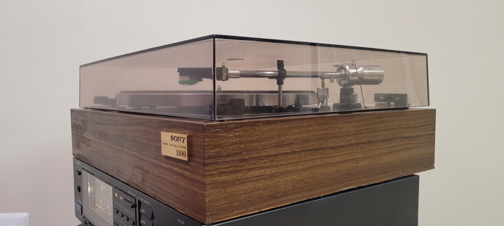 Sony PS-1100 Stereo Turntable System. Tested, Works. Video