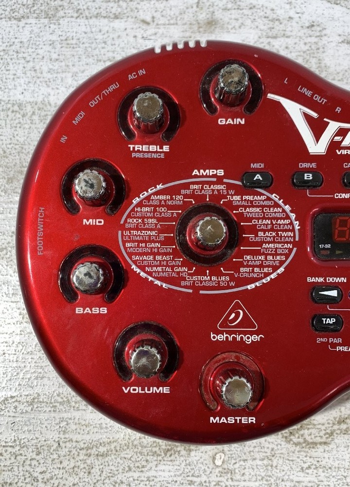 Behringer V-AMP3 Multi Effects Processor Virtual Amp Simulator Red Tested