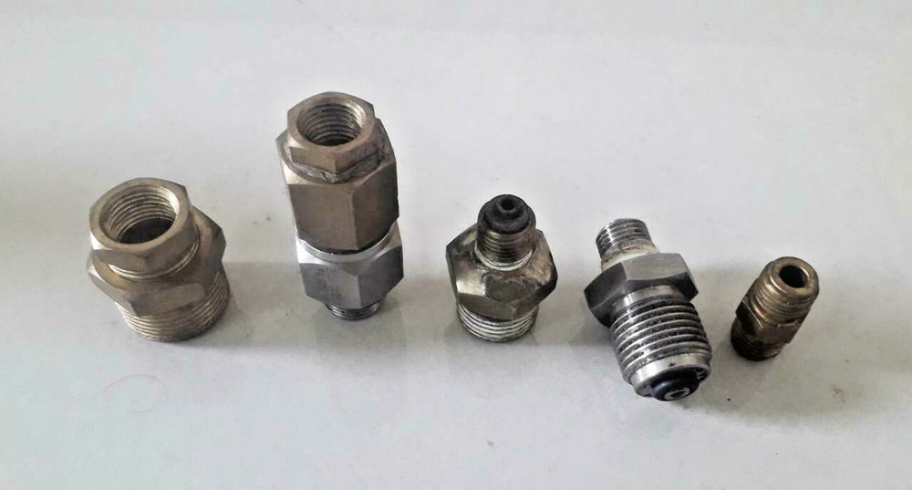 Hand held test pump Pressure calibrator AdaptersFitting