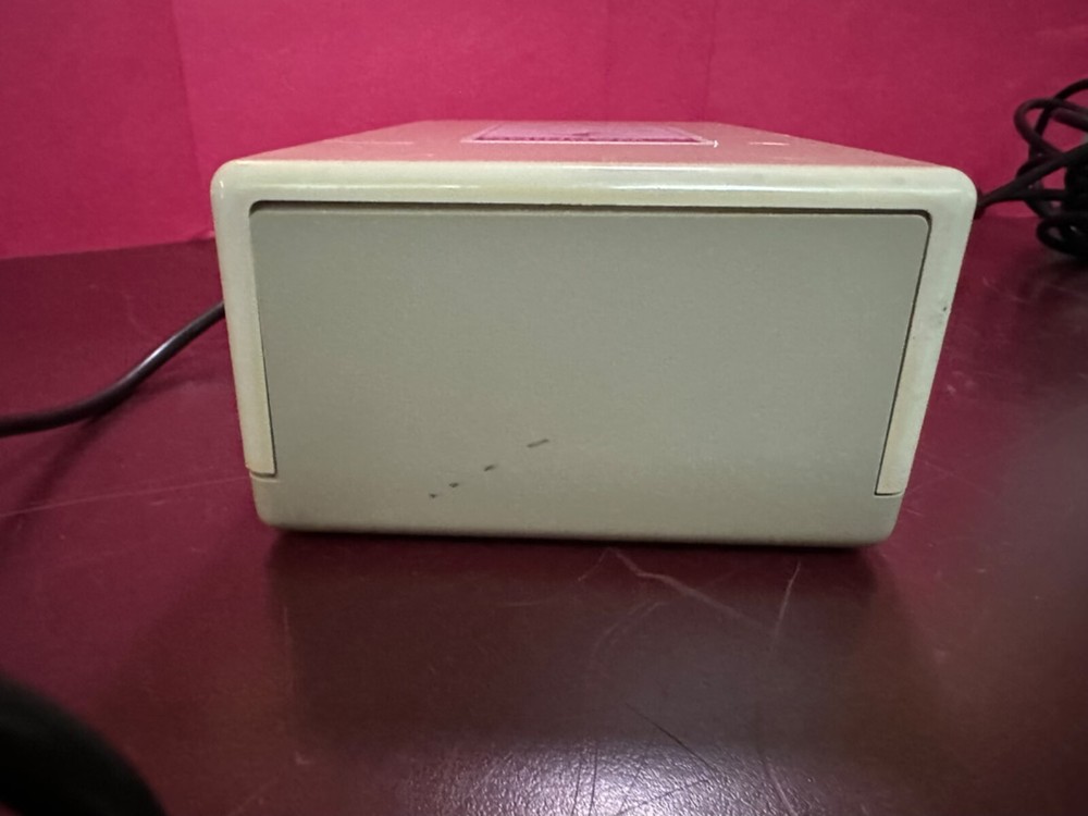 AS IS UNTESTED Varian Vent Valve Device 120V 9699831
